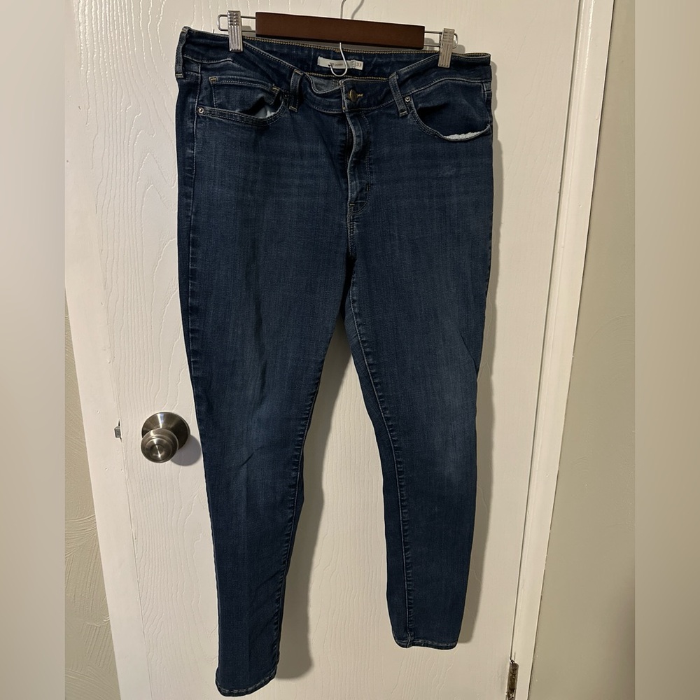 Levi’s 711 Skinny jeans (33)